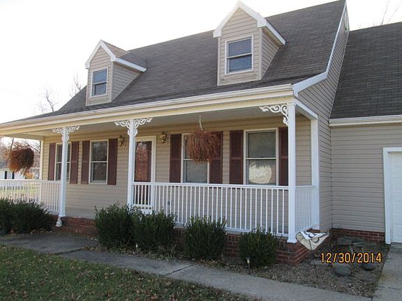 2nd image of 755 McLeod Ln