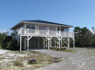 8407 Robley Ln, Gulf Shores, AL 36542