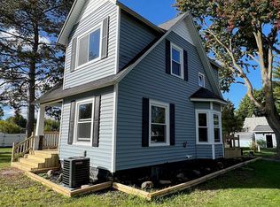 308 S Maple St, Hemlock, MI 48626