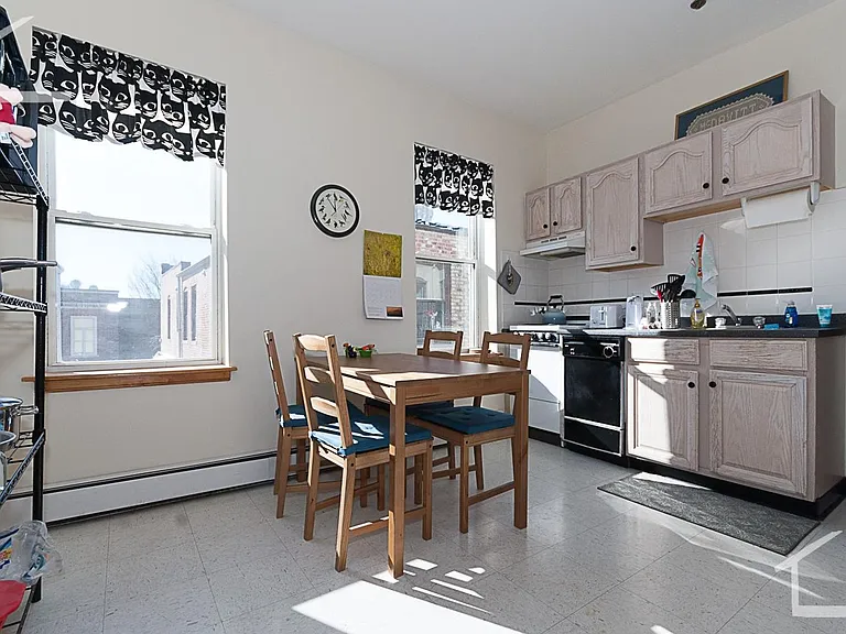 190 Chestnut Hill Ave #12L — Photo 3