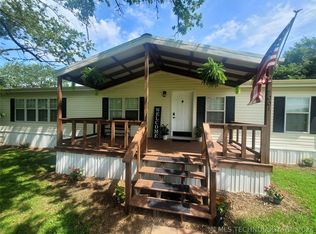 7001 Bradley Rd, Mounds, OK 74047