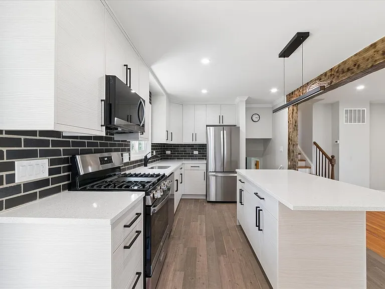 61 Miller Rd — Photo 3
