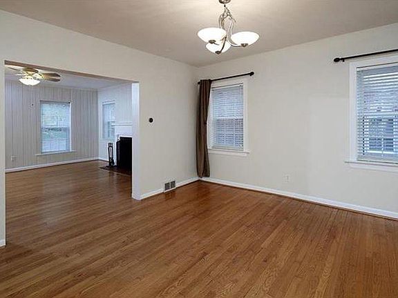3rd image of 7828 Delmar Blvd