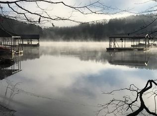 104 Vaughn Ct, Six Mile, SC 29682