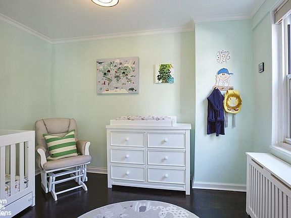4th image of 200 E 84th St APT 2F