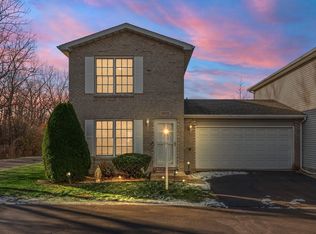 1013 Windsor Ln, Dyer, IN