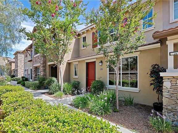 4th image of 30505 Canyon Hills Rd #1704