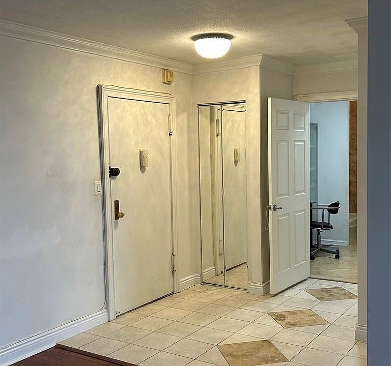 1st image of 2200 Central Rd #9W