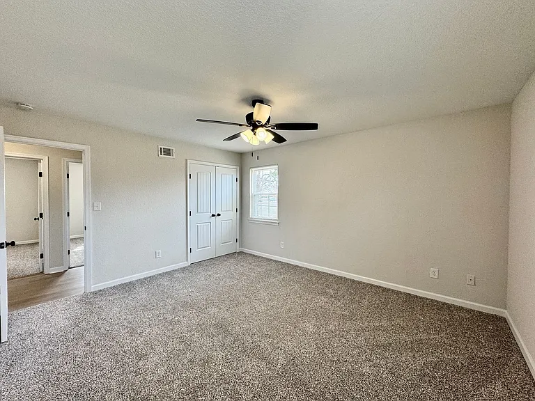 4512 Whitechapel Ct — Photo 26