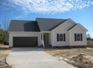 30 Elmwood Blvd, Elgin, SC 29045