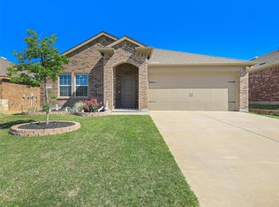 945 English Dr, Aubrey, TX 76227