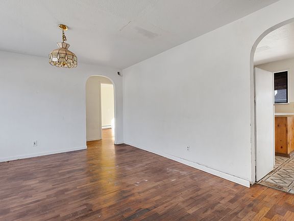 2nd image of 577 Pacific Ave