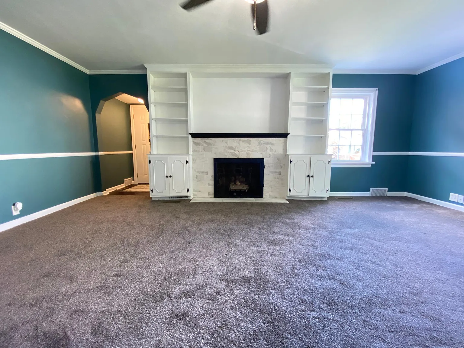 3 bed, 1.5 bath, 1825 sqft, $1,582 — Photo 3
