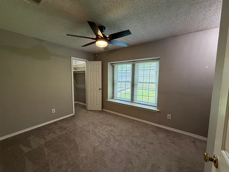 1805 Dunn St — Photo 8