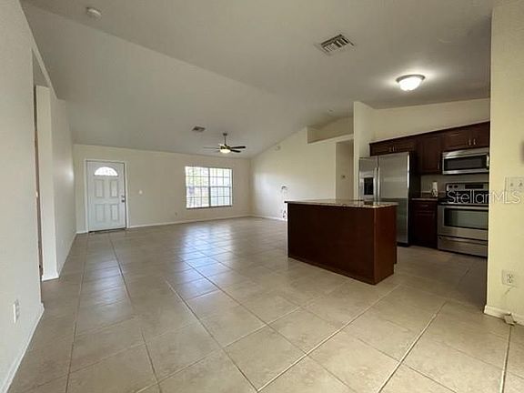 3rd image of 2712 SW 11th Pl