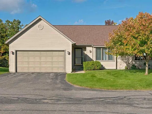 2015 Woods Ln #46, Petoskey, MI 49770