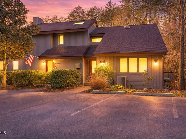 107 Willowbrook Dr, Kingsport, TN 37660