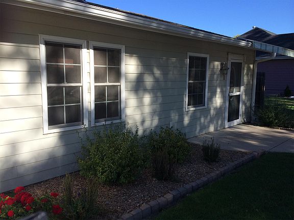 3rd image of 2054 Lambertson Ln APT 1