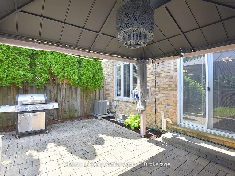 519 Southridge Dr — Photo 44