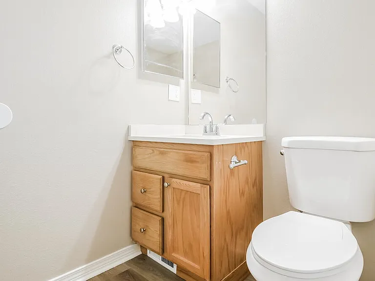 3406 W Luge Ln — Photo 16