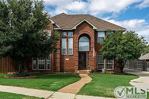 1st image of 1312 Bobing Dr