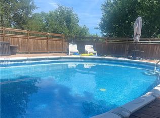 15410 NE 186th St, Holt, MO 64048