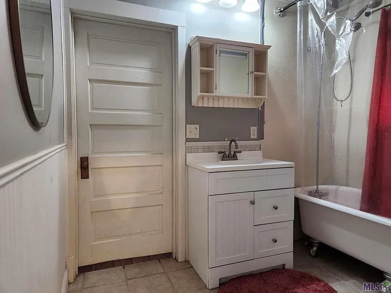 58255 Labauve Ave — Photo 3