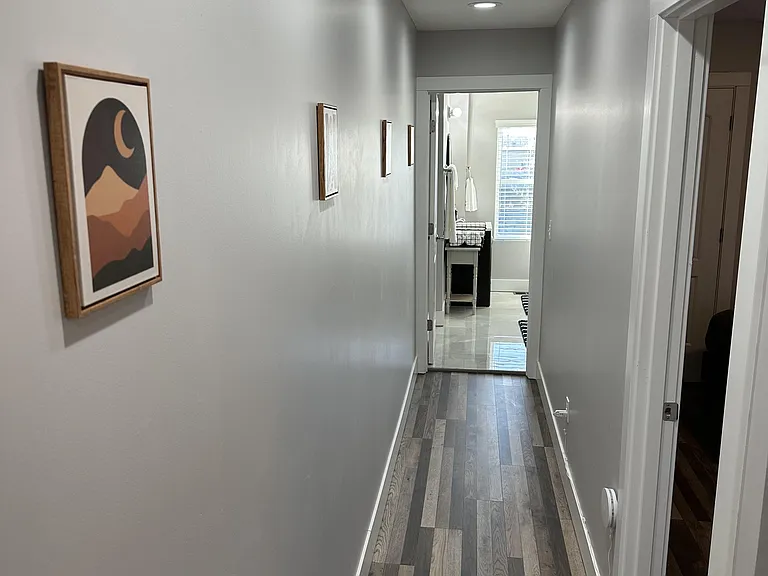 1125 Sidney St — Photo 2