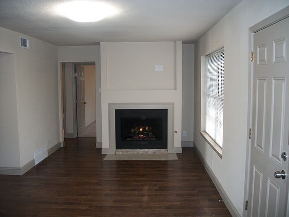 4th image of 5113 Nancy Ln