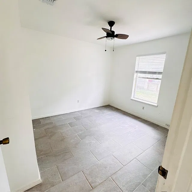 707 North Keralum Avenue - 3 — Photo 4