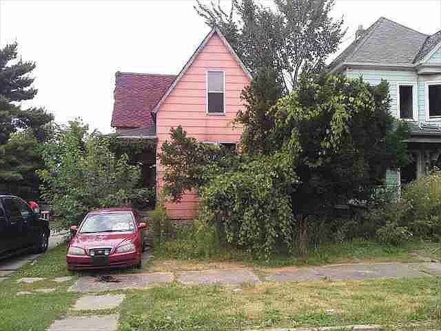 6061 Hazlett