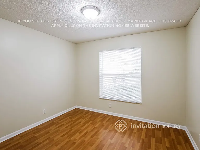 4912 SW 32nd Way — Photo 13