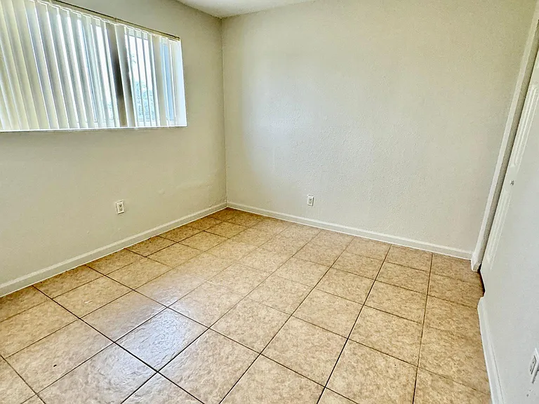 22240 SW 115th Ct #3 — Photo 5
