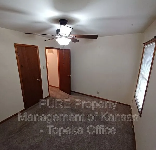 643 SW Oakley Ave — Photo 12