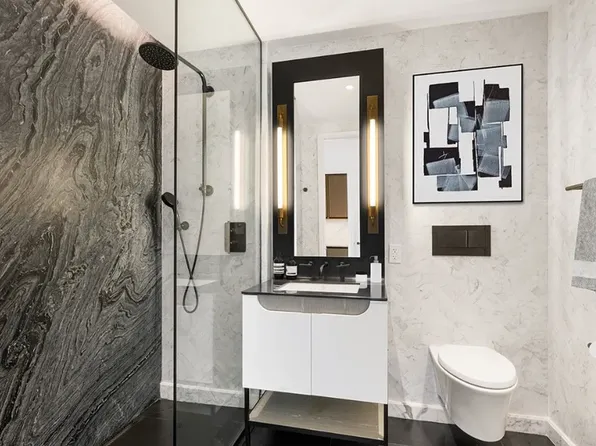 626 1st Avenue image 5 of 36