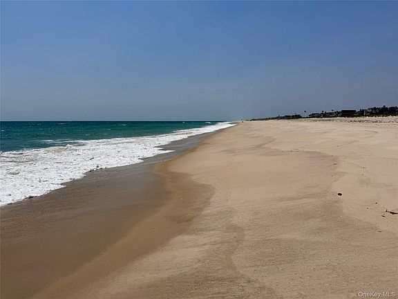 5th image of 699 Dune Road