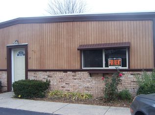 532 Carroll St APT 1, Marine City, MI 48039