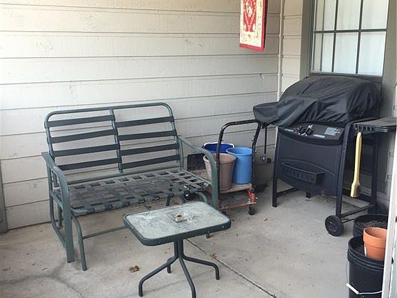 3rd image of 3101 Townbluff Dr APT 322