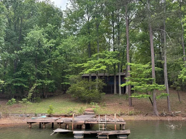 293 Willis Rd, Dadeville, AL 36853