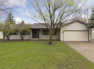 10624 Zinran Cir S, Minneapolis, MN 55438