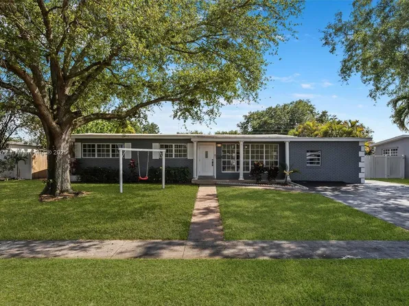 6900 NW 13th St, Plantation, FL 33313