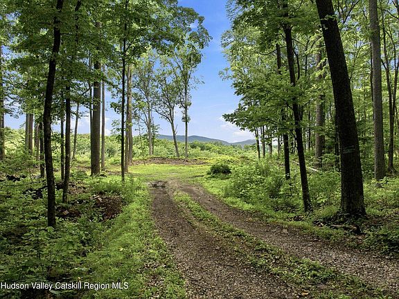 4th image of 3 Arrowhead Ridge Road