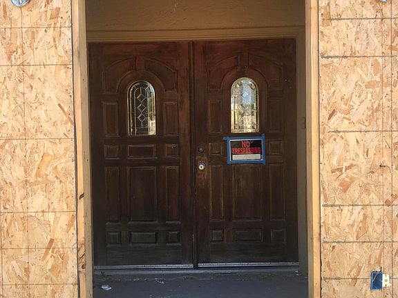 2nd image of 14602 N Coral Gables Dr