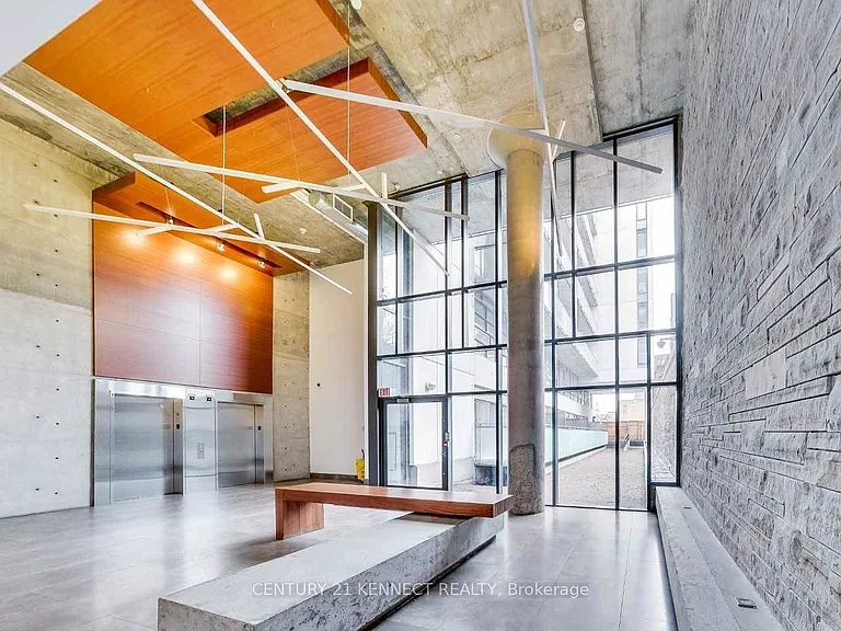 10 Morrison St #314 — Photo 4