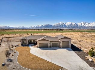 1685 Grandview Ct, Minden, NV 89423