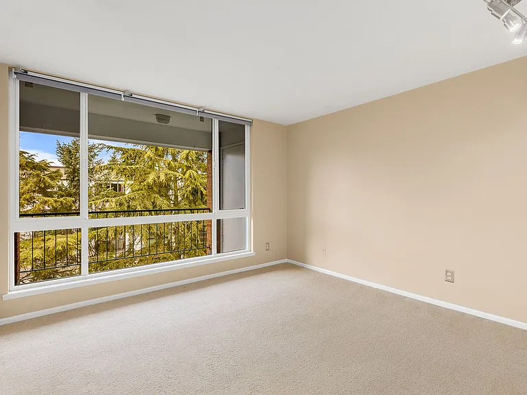 6225 Lake Washington Blvd NE #406 — Photo 13