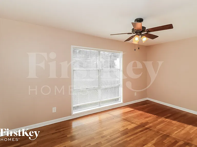 5070 Fairmont Rd SE — Photo 11
