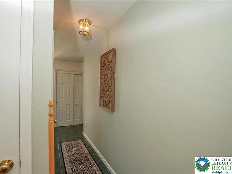 1319 Shady Ln — Photo 33