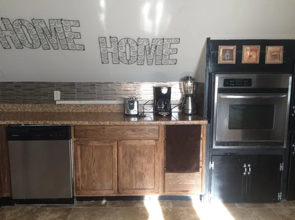 85 Gage St APT 2, Augusta, ME 04330