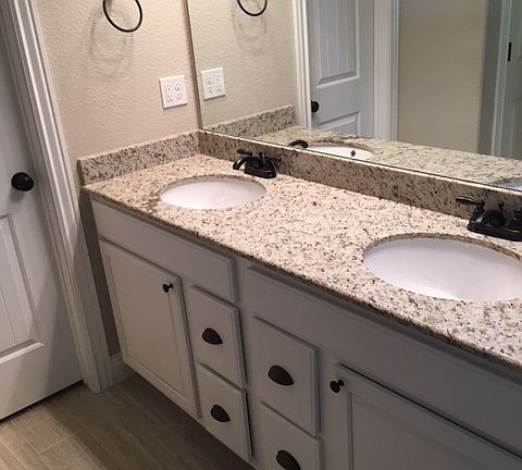 Master bath + dual vanity.